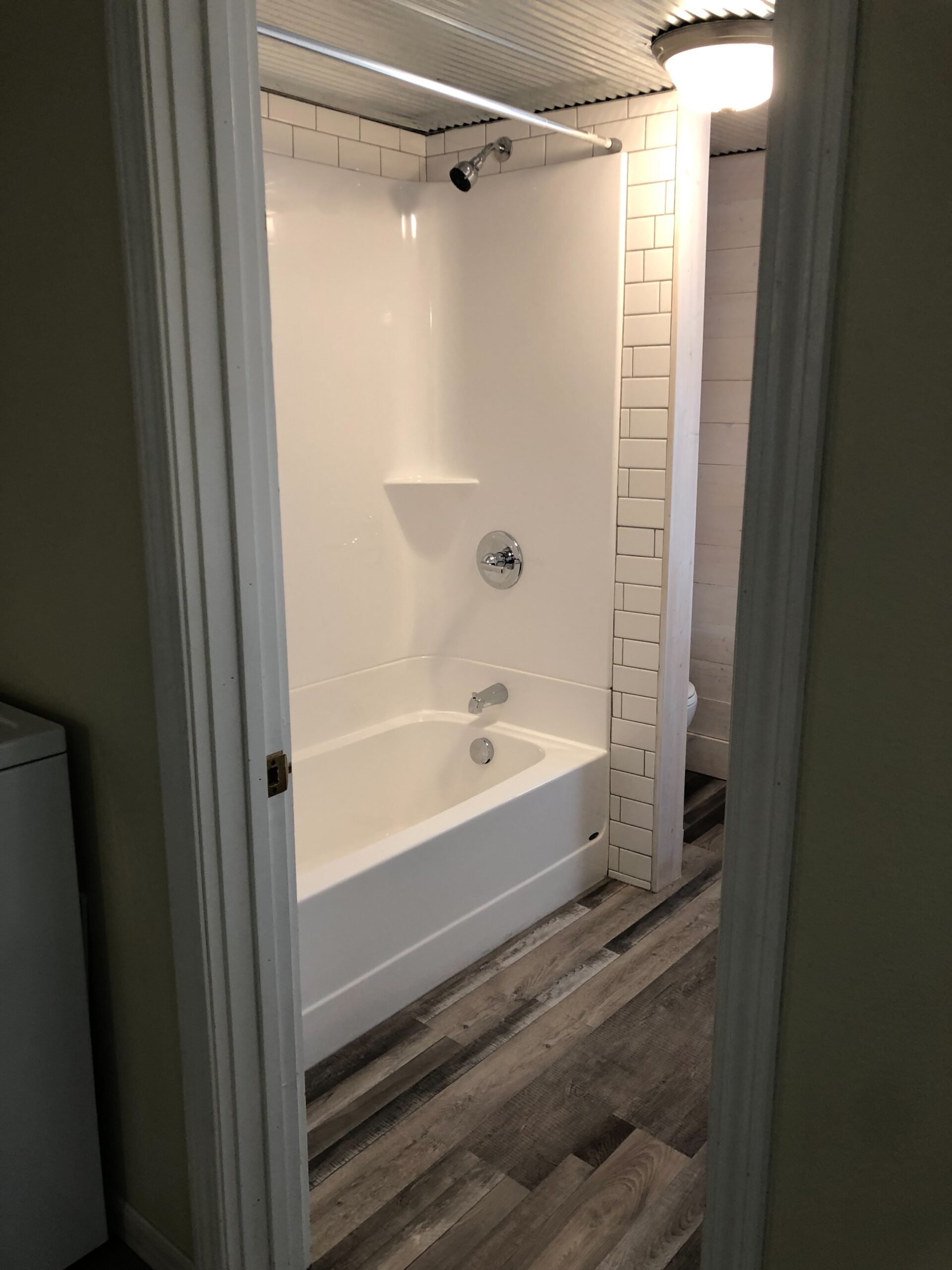 CENTER UP BATH CENTER UP BATH