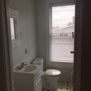 700D Bath 700D Bath