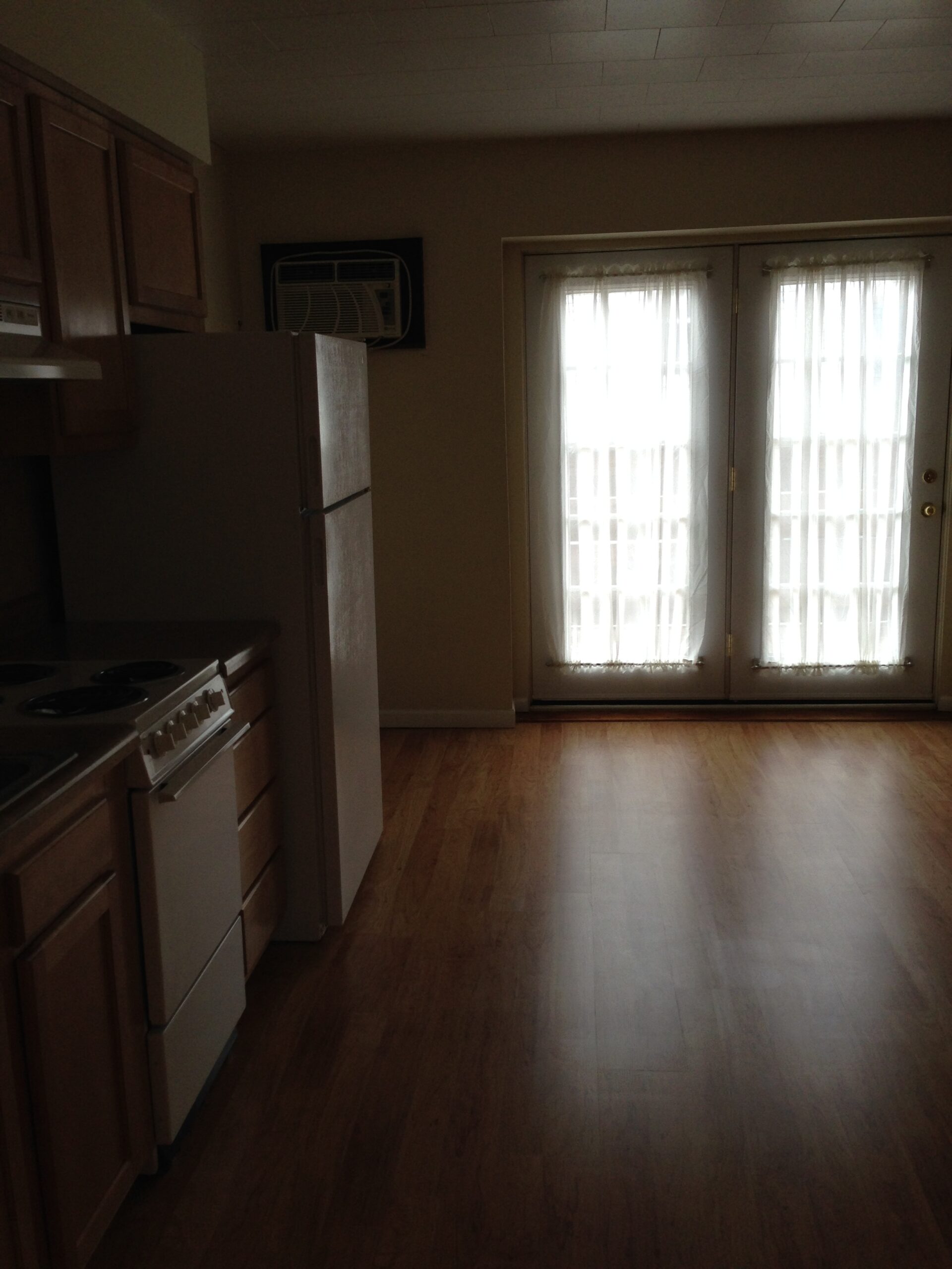 #4 Kitchen/Living Room #4 Kitchen/Living Room