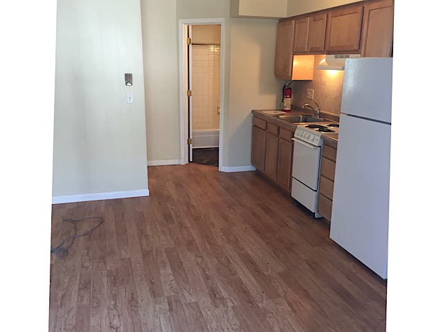 #4 Kitchen #4 Kitchen