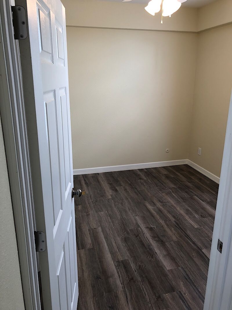 #8 Bedroom 2 #8 Bedroom 2