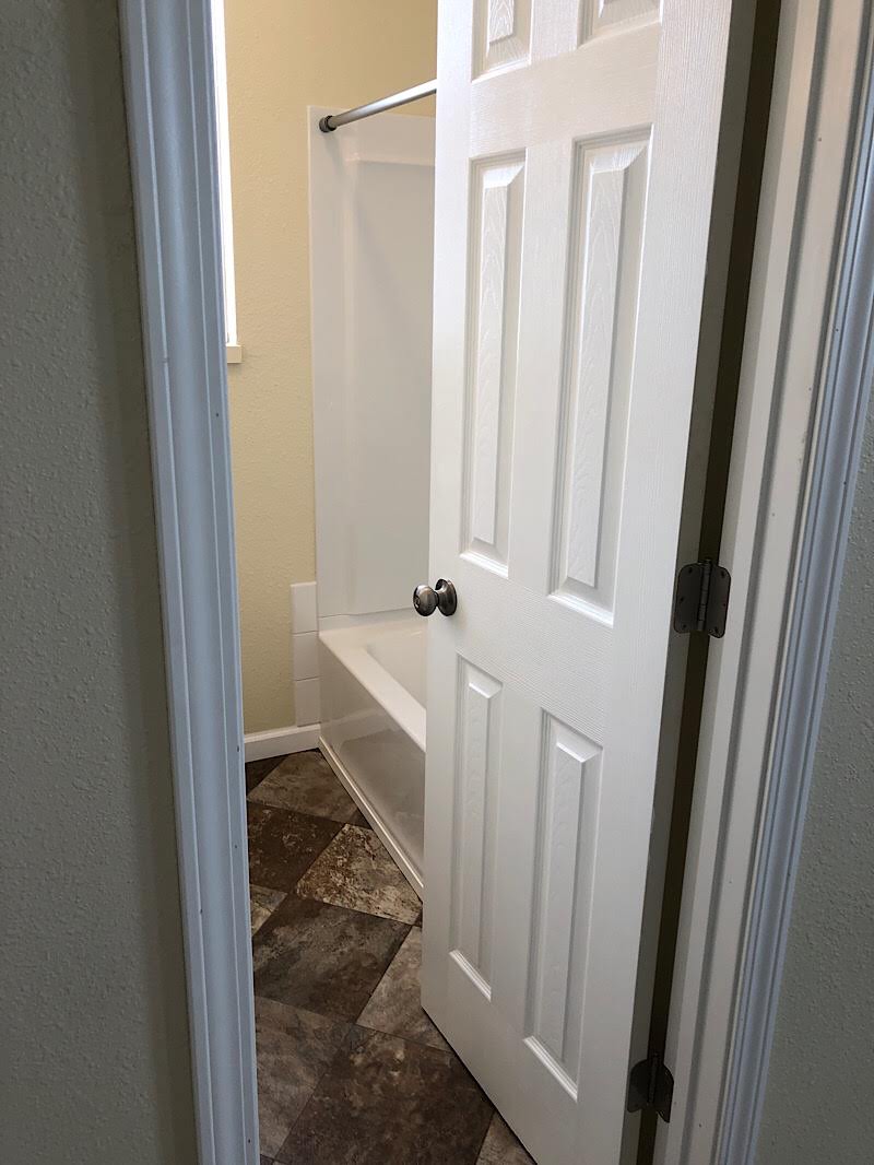 #8 Bath #8 Bath